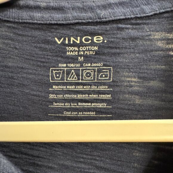 Polo - Picture 2 of 3